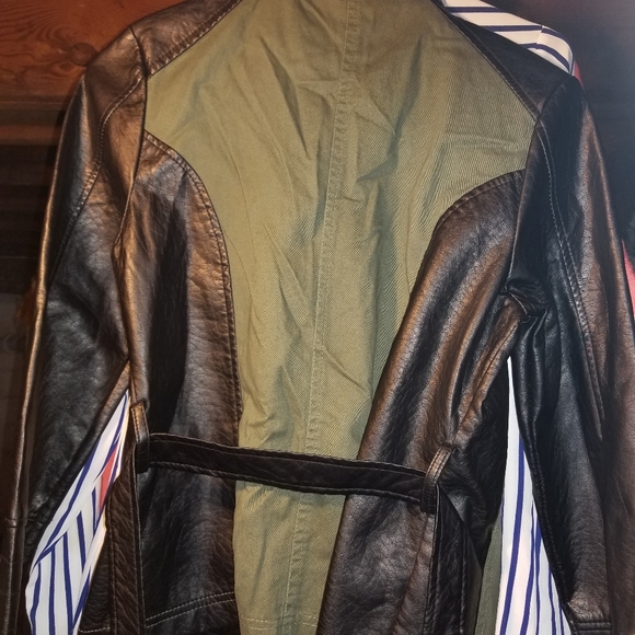 Jacket - Picture 2 of 2